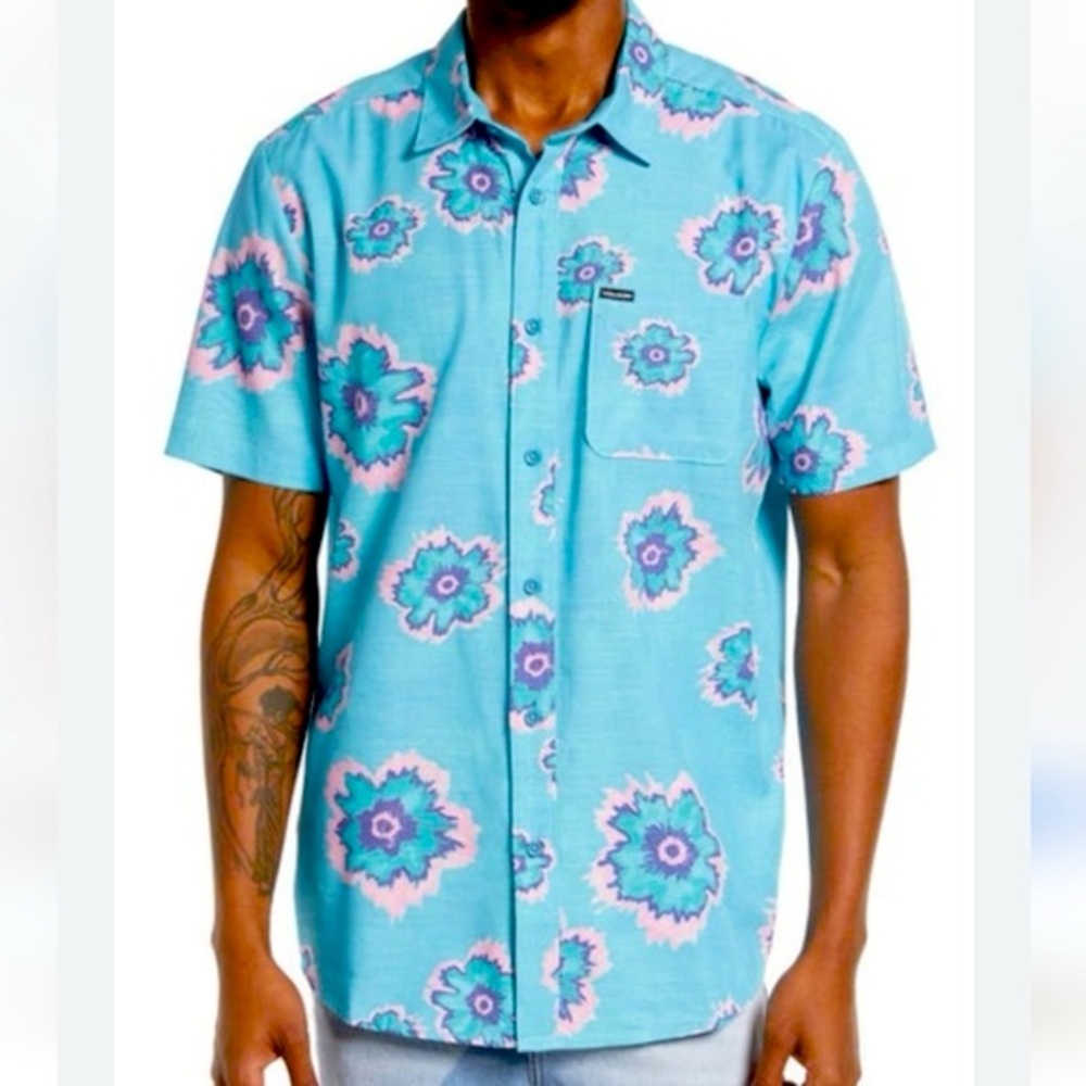 VOLCOM: Medal Petal button down shirt Sz: M